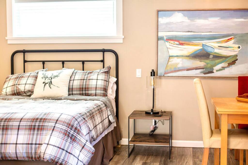 Raincoast Retreat At Shawnigan Lake! Exteriér fotografie